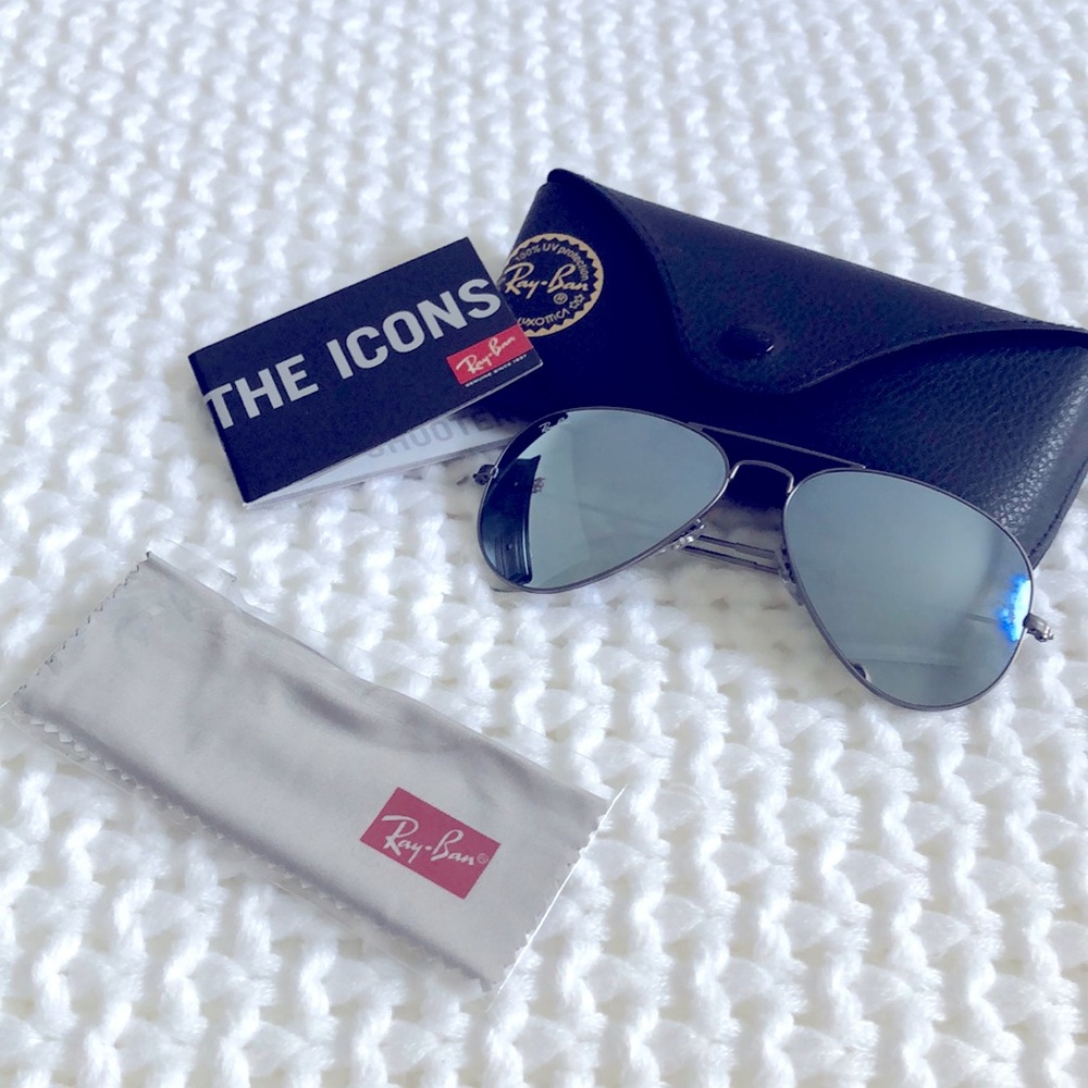Ray-Ban Aviator Sunglasses